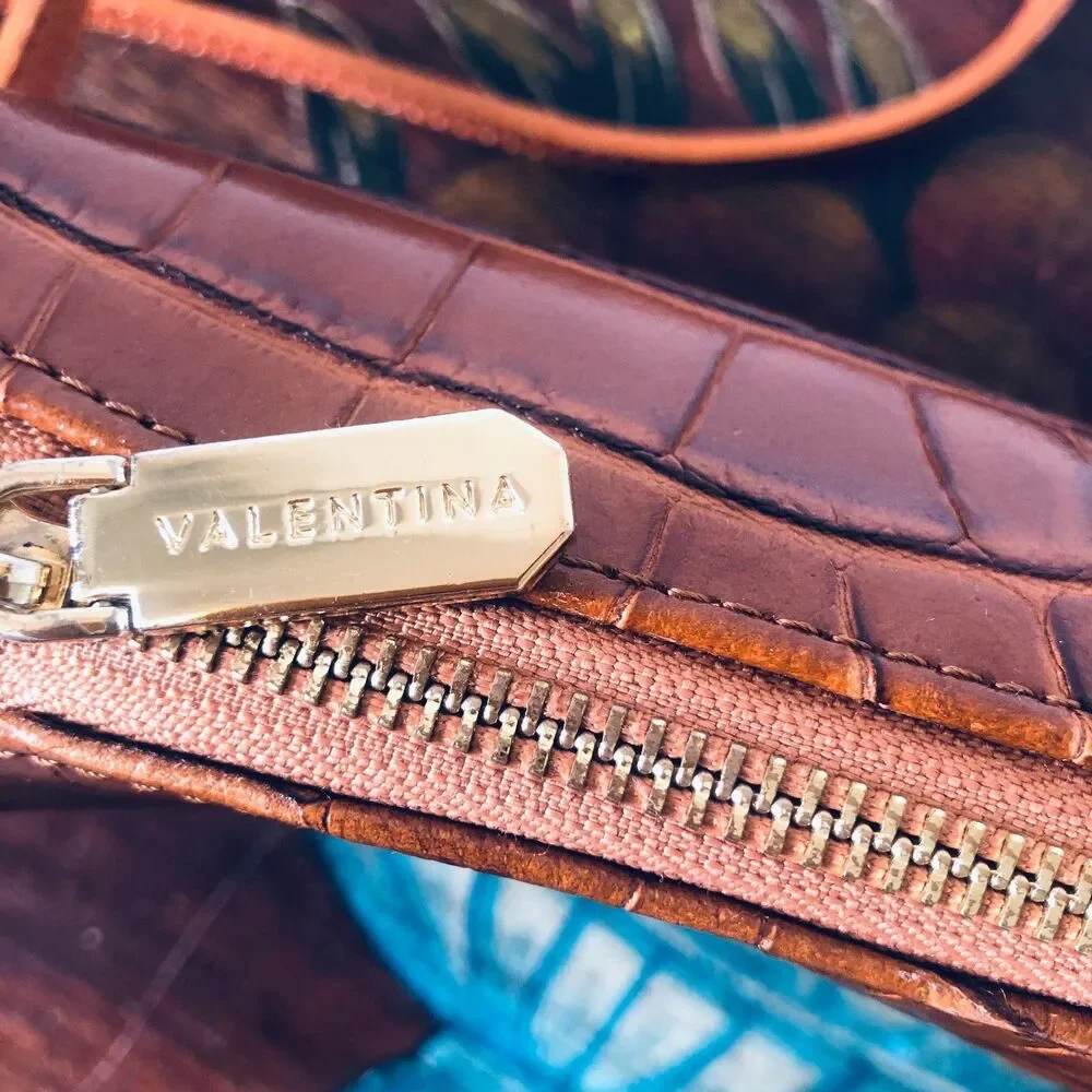 Valentina tradizione Italiana Crocodile-Embossed Leather Camera Crossbody Bag
